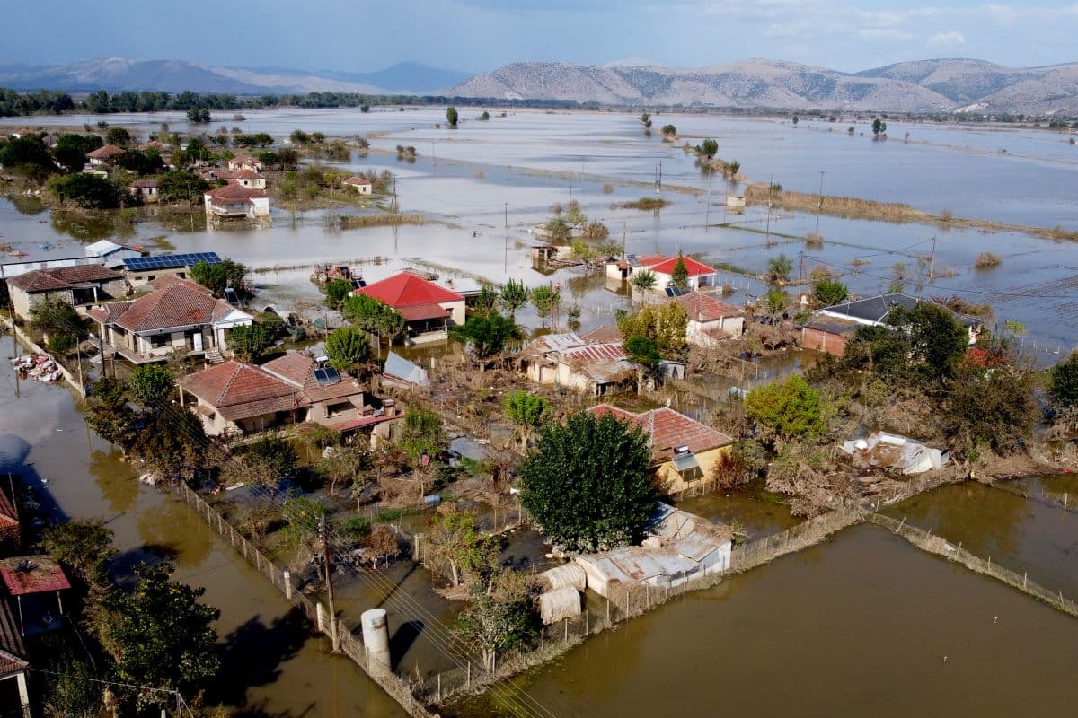 slider-center-img-tbd